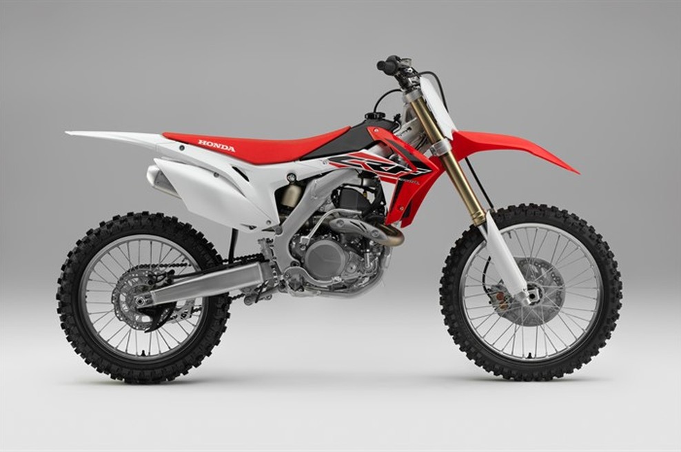 Ujet prototip Honde CRF 450 F 2017 (foto: honda (model 2016))
