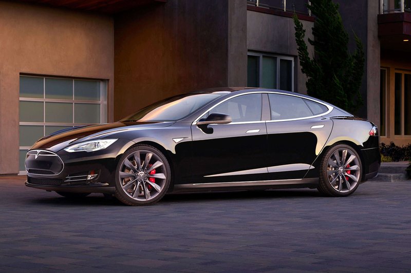 Razkrivamo: Tesla bo povečal kapaciteto baterije v Tesli S (foto: Tesla Motors)