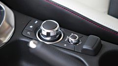 Test: Mazda2 G115 Revolution Top