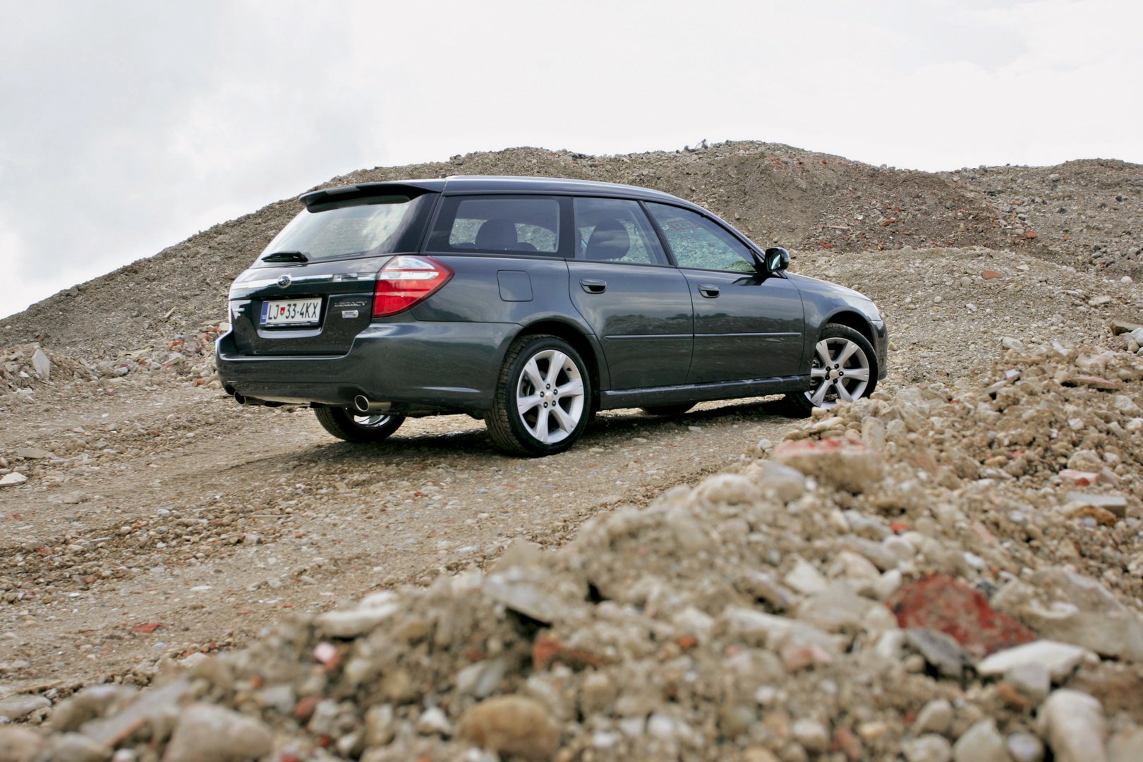 Rabljen avto Subaru Legacy (2003‒2009) odpelje vas