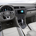 Volkswagen Tiguan GTE - priključno hibridni križanec s sončnim dodatkom (foto: Volkswagen)