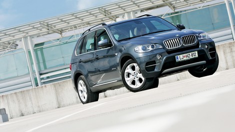RABLJEN AVTO: BMW X5 (2006–2013): Drag in dober