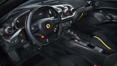 Ferrari F12tdf v spomin na avtomobilski Tour de France