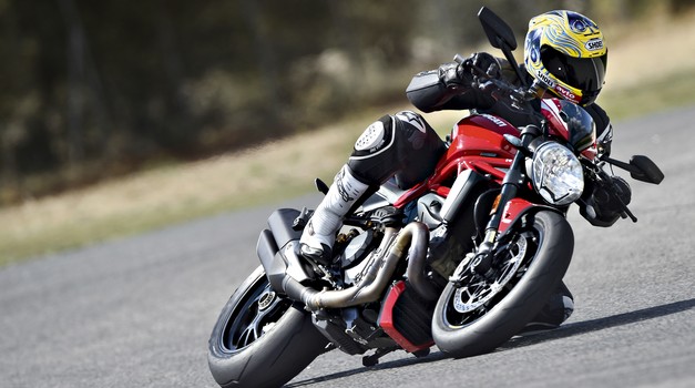 Prvi vtis: Ducati Monster 1200 R (foto: Milagro)