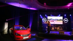 Opel Astra v Kulturnem središču evropskih vesoljskih tehnologij