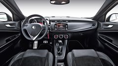 Kratki test: Alfa Romeo Giulietta 1750 TBi 16V Qudarifoglio Verde