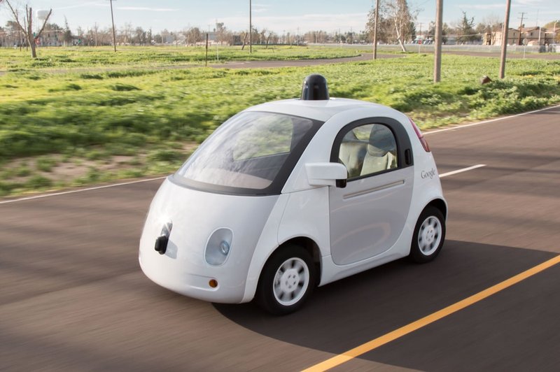 Avtonomni avtomobili bodo speljali leta 2021 (foto: Google)