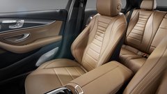 Predstavljena notranjost Mercedesa-Benza razreda E