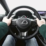 Lexus RX 450h F-Sport Premium (foto: Saša Kapetanovič)