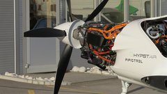 Pipistrel uspešno zagnal letalski hibridni pogon