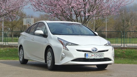 Novo v Sloveniji: Toyota Prius