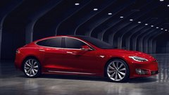 Tesla S je doživela prvo prenovo