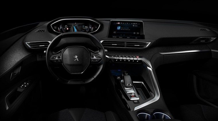 Peugeotov i-Cockpit nove generacije z dvema velikima zaslonoma in izboljšanim volanskim obročem (foto: PSA)