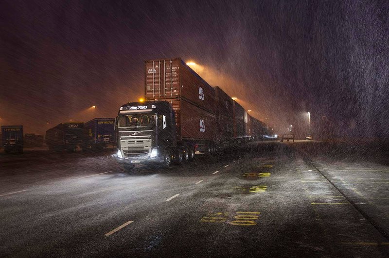 Tovornjak, ki je potegnil najtežji cestni vlak (foto: Volvo)