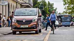 Renault Trafic Grand Passenger Energy dCi 145 Twin Turbo Dynamique