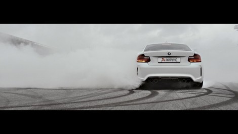 Akrapovič posnel video s predstavitvijo izpušnega sistema za BMW M2