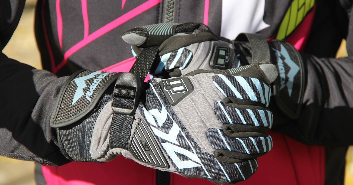 Icon Raiden DKR Gloves: moje 