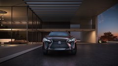Lexus UX: drzni križanec za Lexusovo prihodnost