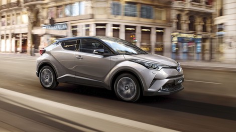 Toyota beleži uspešno prodajo hibridnih modelov