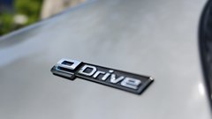 Test: BMW 330e iPerformance M Sport - je lahko priključni hibrid športen?