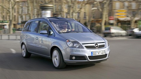Elastično, korektno!; bi kupili rabljeno Opel Zafiro druge generacije (B; 2005-2014)?