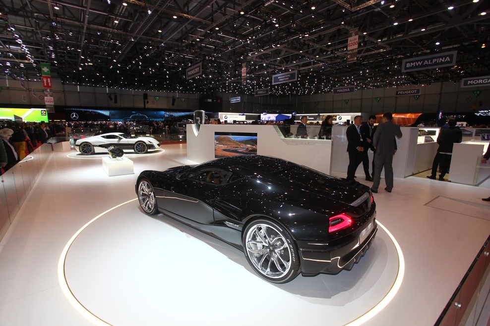 Rimac ni manjkal, navzoč pa je bil tudi kot sodelavec pri projektu hiperšportnika Aston Martin Valkyrie.