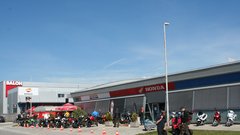 Foto: otvoritev moto sezone v Trzinu. Motoristi reševalci imajo Ducatija Multistrado!