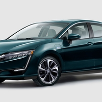 Honda Clarity je postala modelna družina: poleg gorivnih celic še elektrika in priključni hibrid