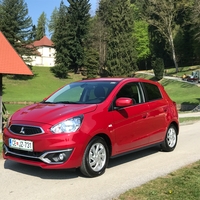 Iščete avtomobil za manj kot deset tisočakov? Novo v Sloveniji: Mitsubishi Space Star!