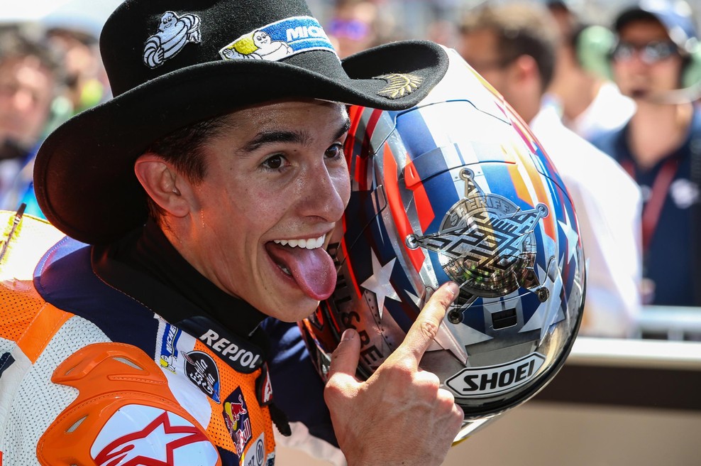 Foto: Marquez se na Instagramu važi na Elanovih smučeh (foto: Dorna, ekipe)