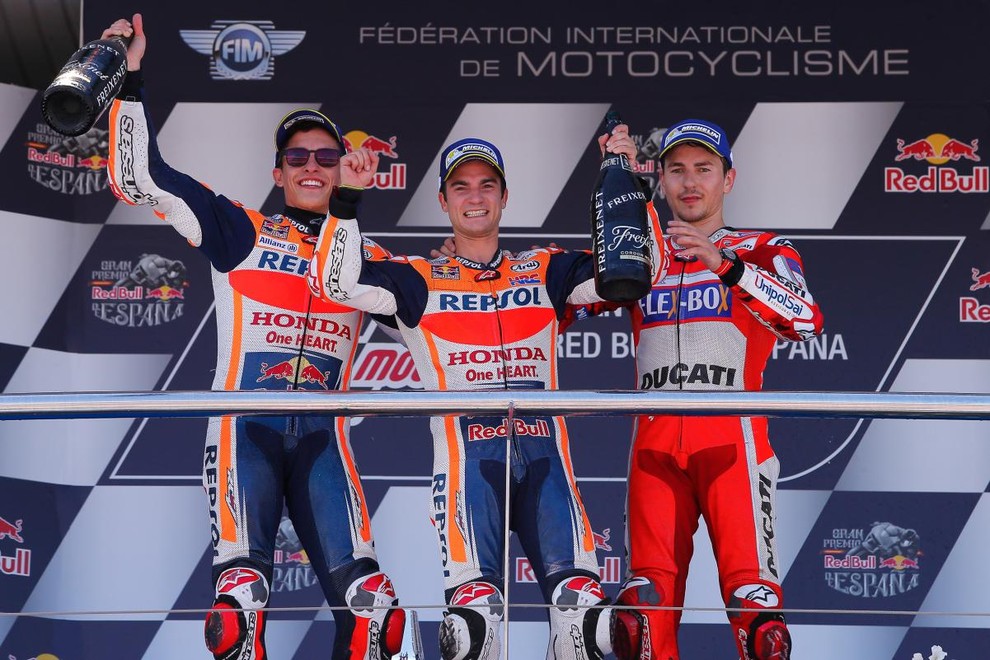 MotoGP, Jerez: zmaga Pedrosi, Lorenzo končno na stopničkah. Čez dve leti električni dirkalniki!