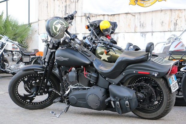 Foto: ko se v Palermu zberejo lastniki Harley-Davidsonov