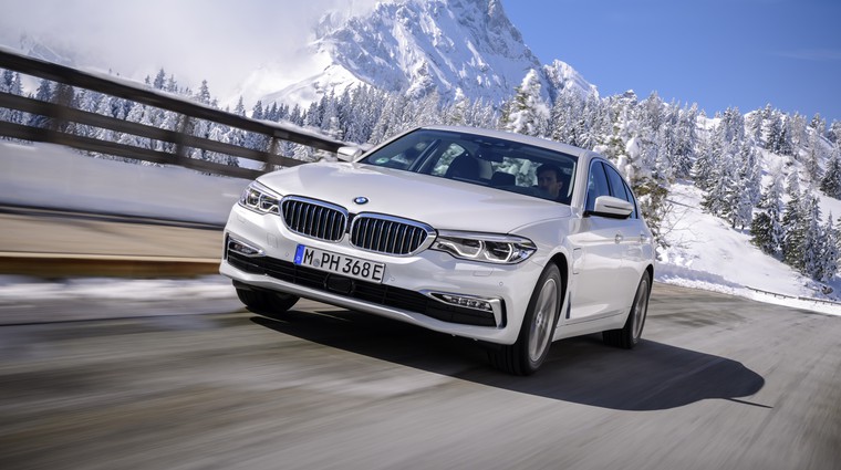 Prihodnje leto brezžično polnjenje (foto: BMW)