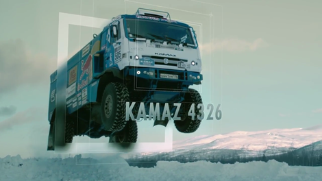 Seveda želite videti, kako daleč lahko skoči 10-tonski ruski tovornjak Kamaz