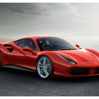 Ferrari je neprostovoljno postal otroško igrišče, zadeva končala na sodišču (VIDEO)