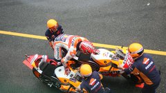 MotoGP, VN Češke: muhasto vreme, nenavaden Ducati, morje slovenskih navijačev