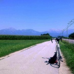 Je vožnja vštric edina možnost izboljšanja varnosti kolesarjev v Sloveniji? (foto: Matevž Hribar)