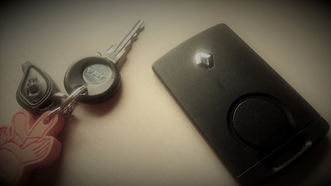 Tako preprosto je to: ADAC opozarja na možnost kraje avtomobilov z brezkontaktnim ključem