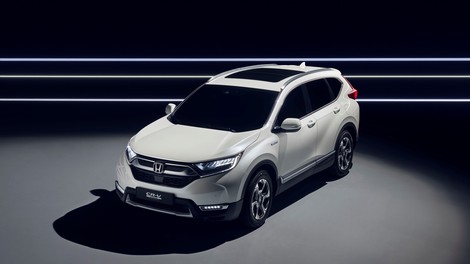 Honda pripravlja hibridni CR-V - in napoveduje modelno prenovo