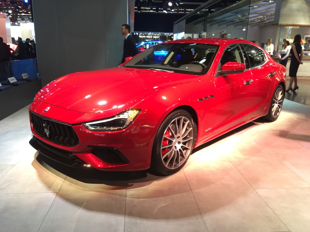 Frankfurt: Maserati Ghibli GranSport z boljšo aerodinamiko in 430 'konji'