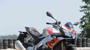 Test: Aprilia Tuono V4 1100 RR, je to res najboljši 'slečen' športnik?