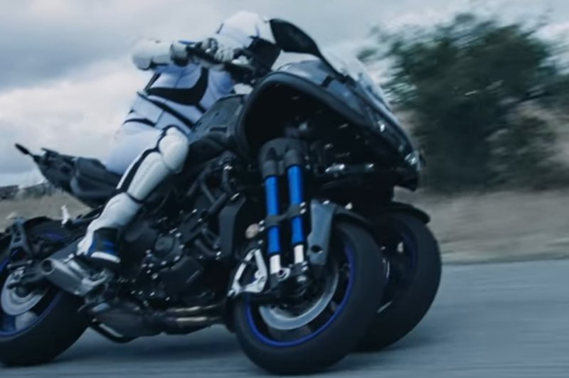 Video: Yamaha Niken, nagibajoči trikolesni motocikel, bo uradno predstavljen v Milanu (foto: Yamaha)