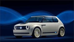 Honda naj bi v petnajstih minutah napolnila električni avtomobil