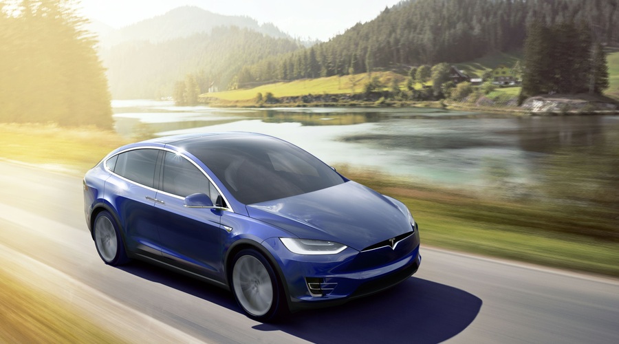 Tesla Model X s težavami v mrazu (video) (foto: Tesla)