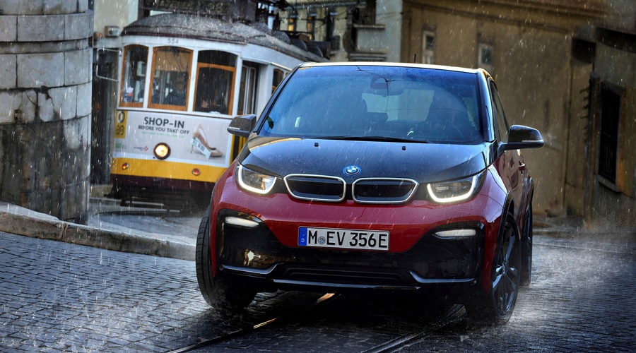 BMW i3s ima izpopolnjen sistem ESP (foto: BMW)