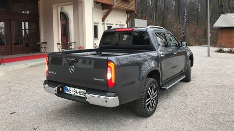 Novo v Sloveniji: Mercedes-Benz razred X