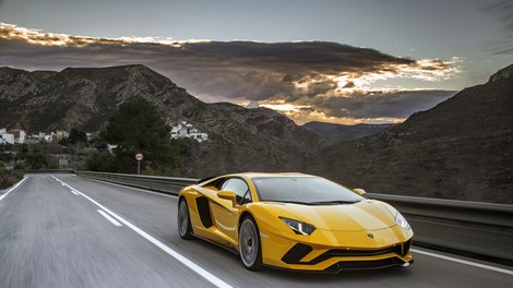 Lamborghini Aventador bo dobil naslednika z V12 hibridnim pogonom