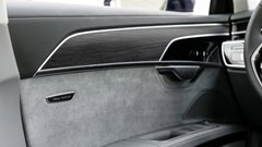 Novo v Sloveniji: Audi A8