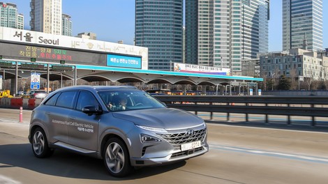 Nexo, novi Hyundai s pogonom na gorivne celice, je opravil dolgo samostojno vožnjo