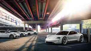 Porsche bo podvojil vložek v razvoj električnih avtomobilov do leta 2022